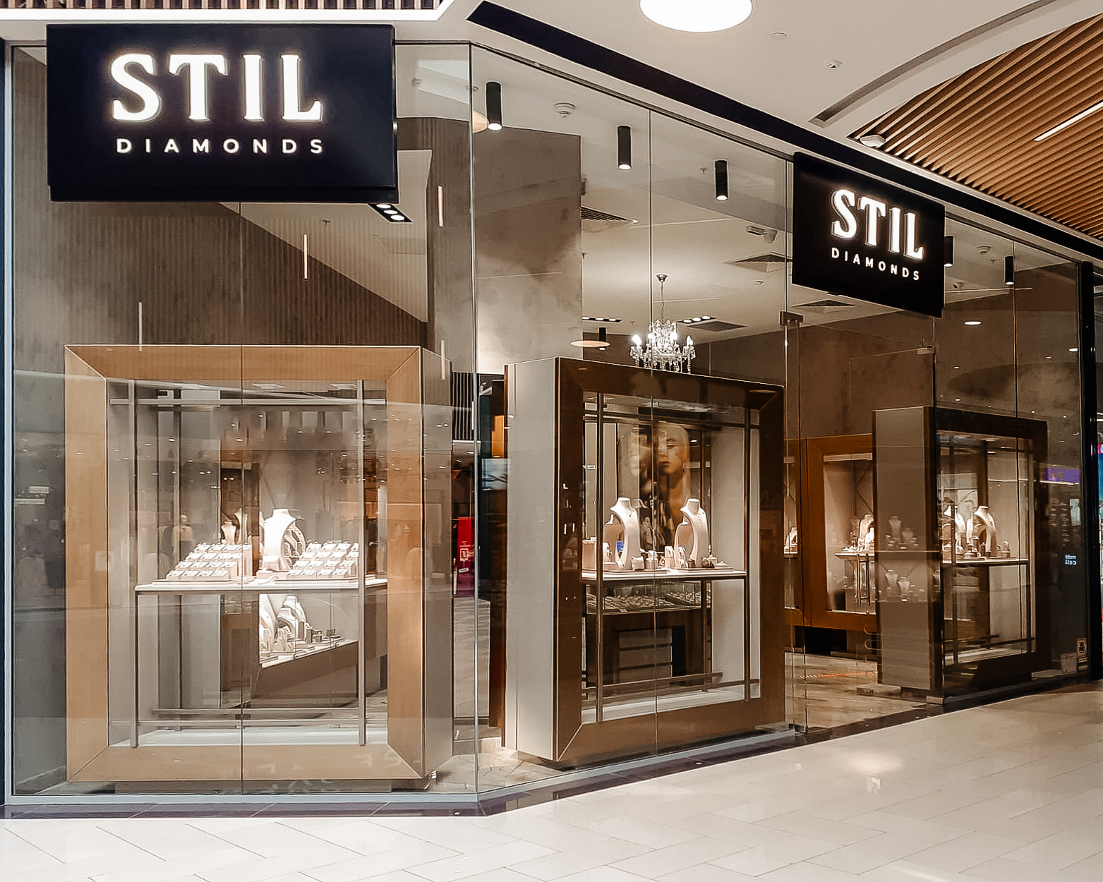 STIL Diamonds Shopping City Tg. Mureș